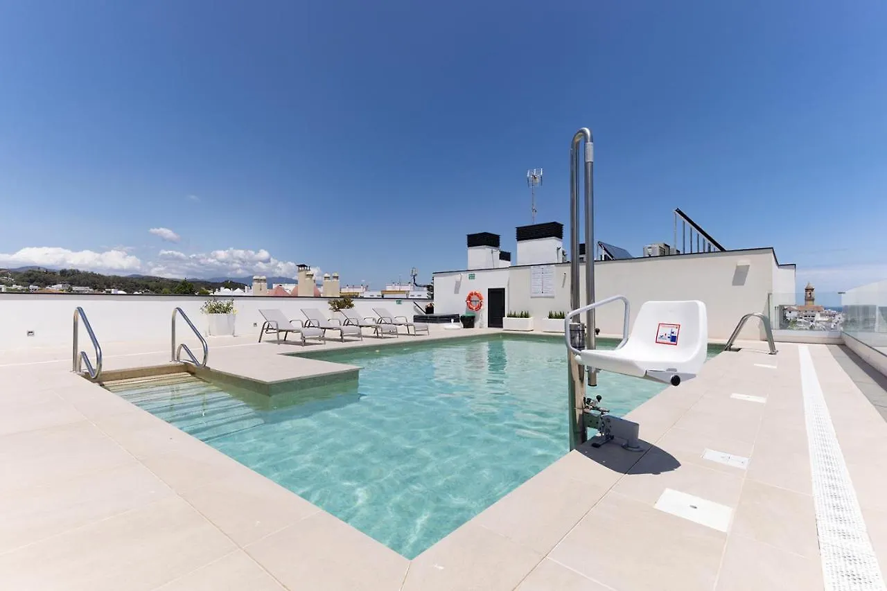 Stylish 2 Bedroom Apartment In Estepona Old Town Spanien